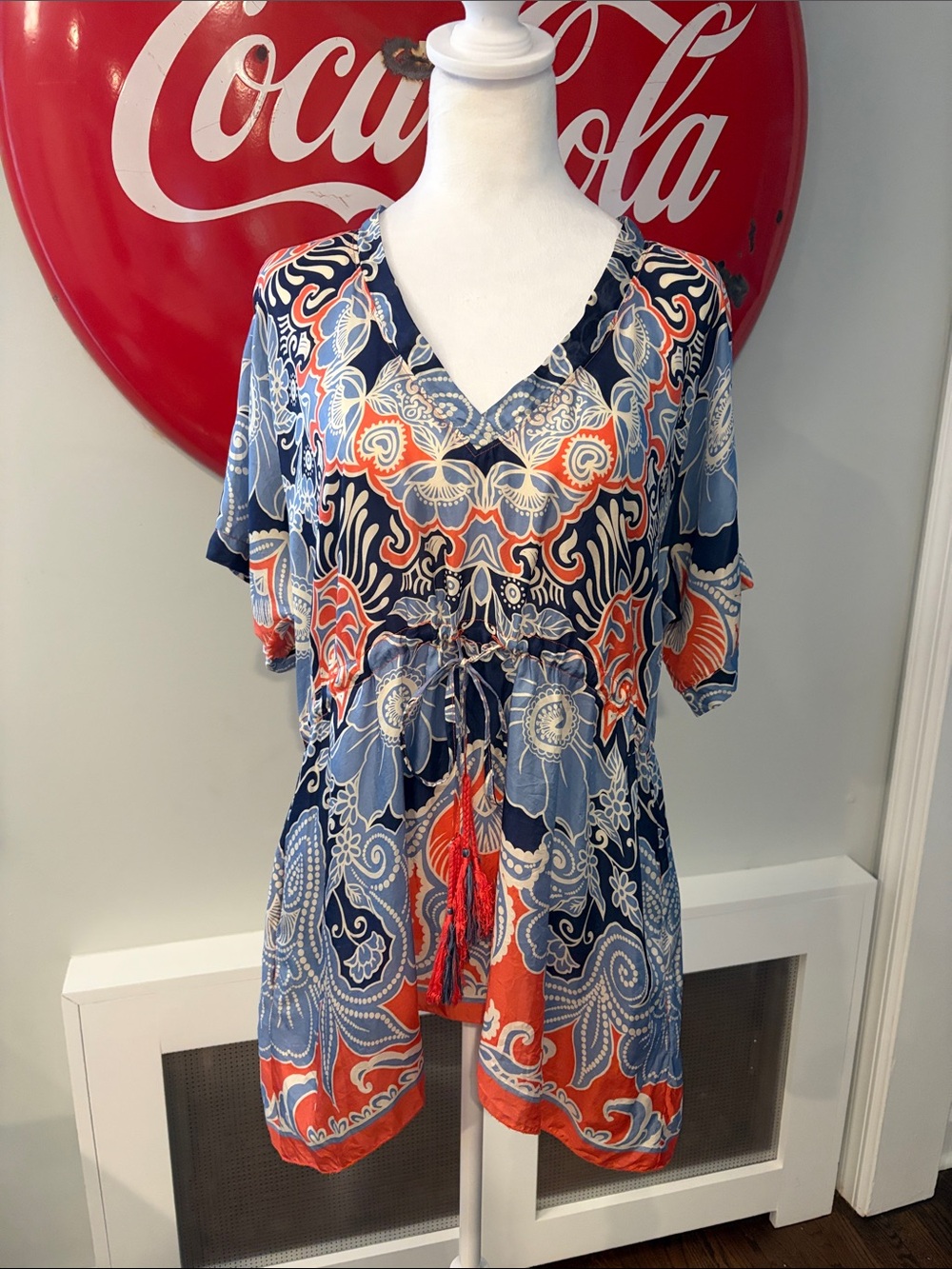 Johnny Was 100% Silk Navy Orange White Light Blue V Neck Blouse w/Pockets, Sz M